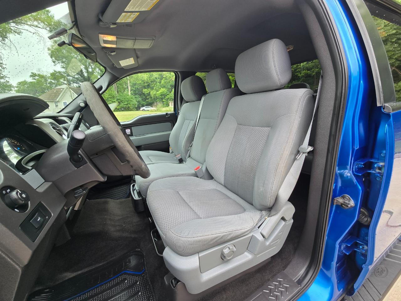 Ford F-150 XLT SuperCrew 4WD 2014
