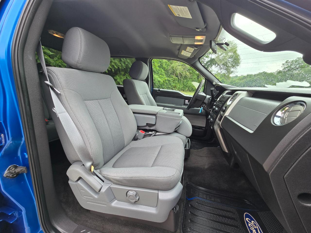 Ford F-150 XLT SuperCrew 4WD 2014