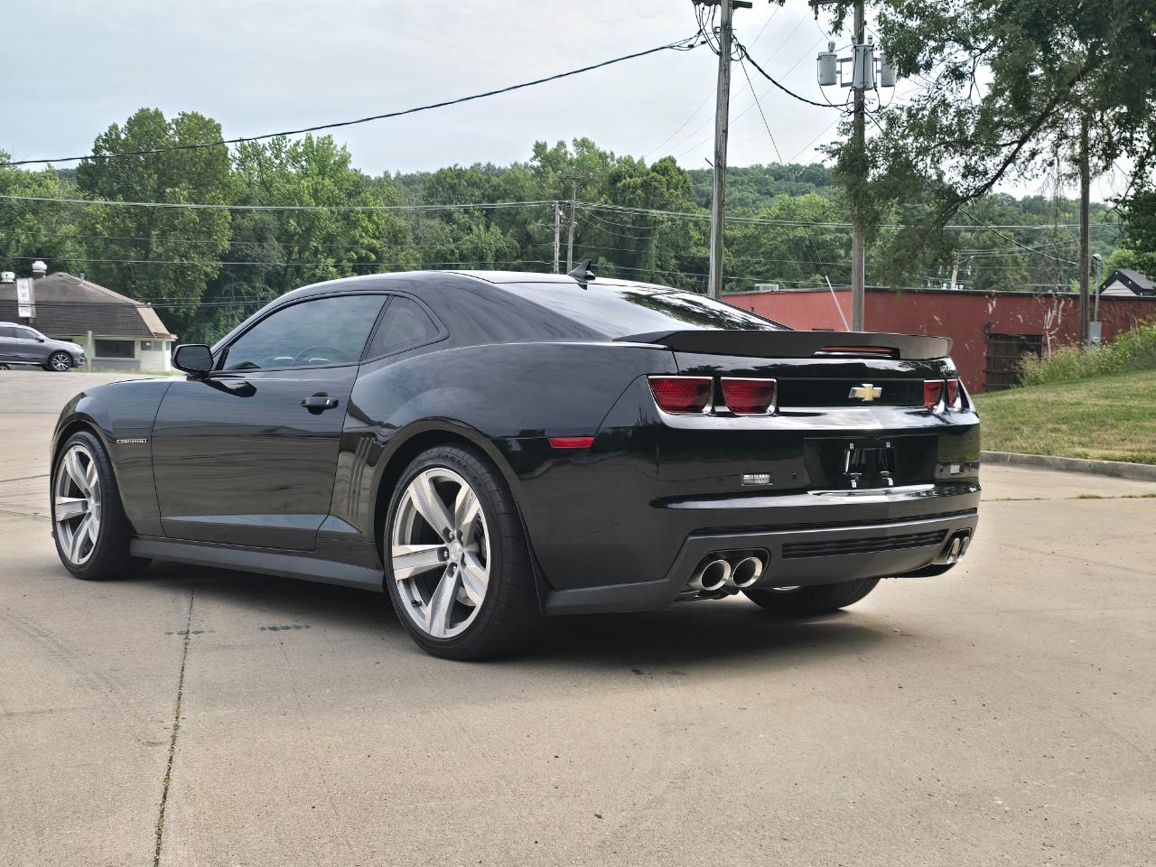 Chevrolet Camaro Coupe ZL1 2013