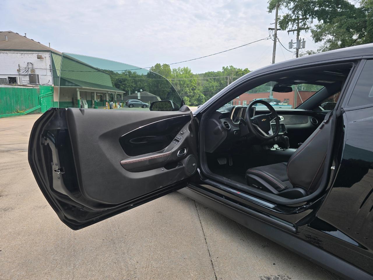 Chevrolet Camaro Coupe ZL1 2013