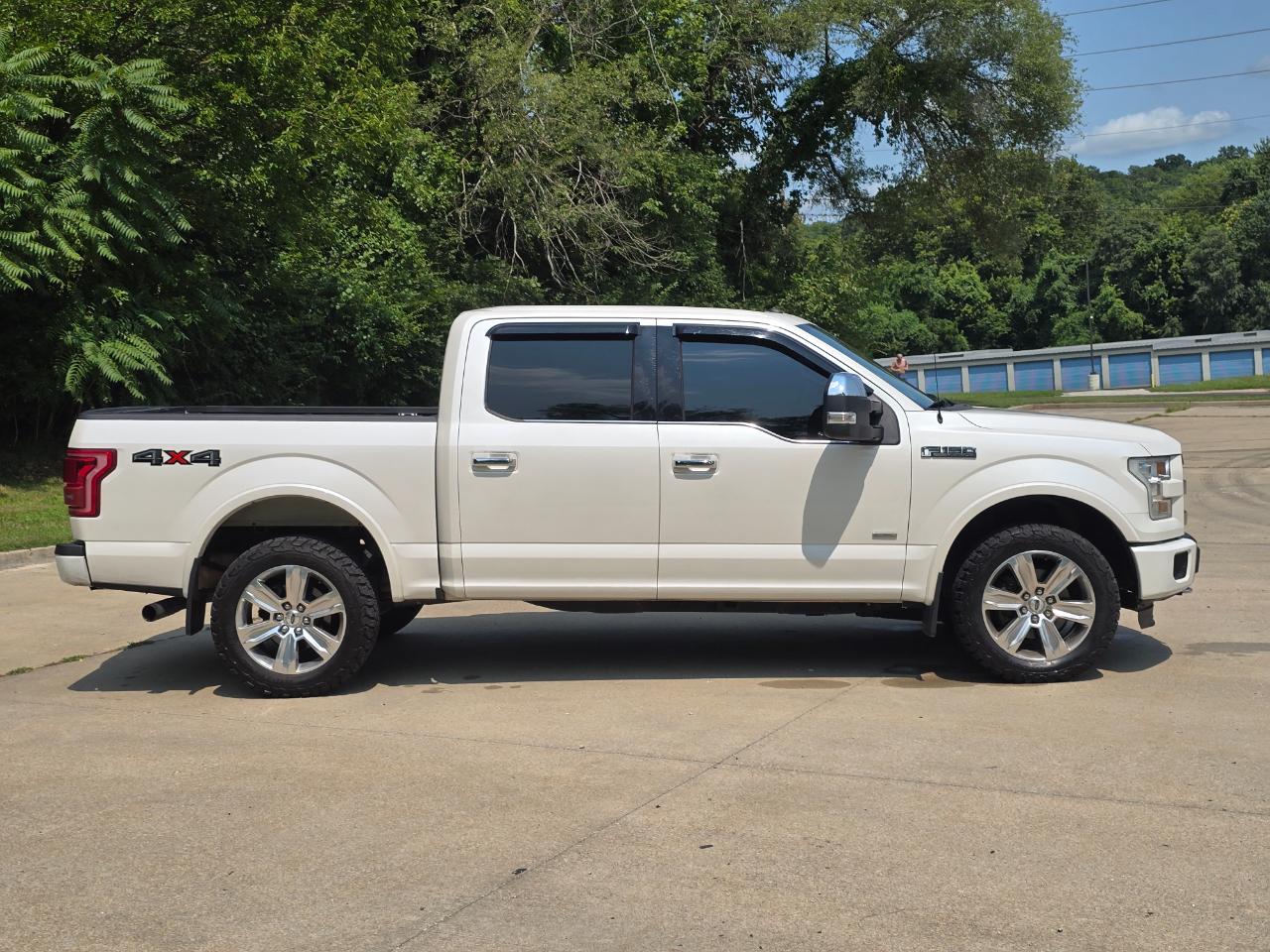 Ford F-150 Platinum SuperCrew 5.5-ft. Bed 4WD 2016