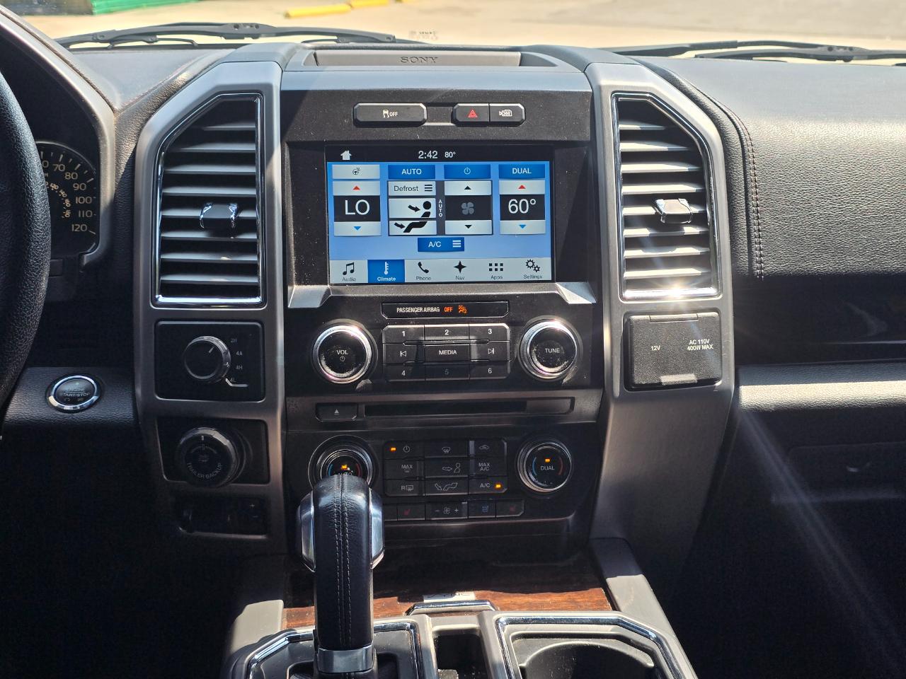 Ford F-150 Platinum SuperCrew 5.5-ft. Bed 4WD 2016