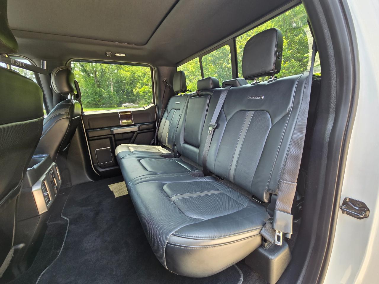 Ford F-150 Platinum SuperCrew 5.5-ft. Bed 4WD 2016
