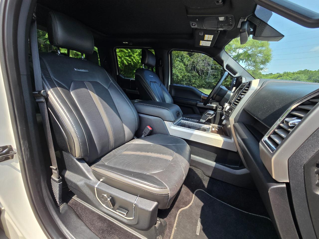 Ford F-150 Platinum SuperCrew 5.5-ft. Bed 4WD 2016