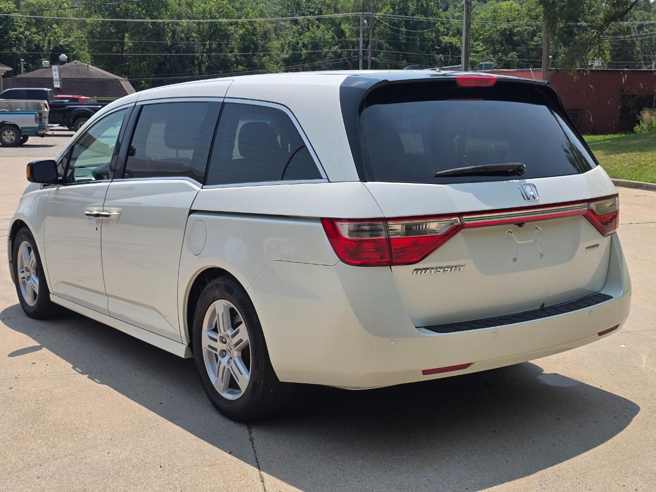 Honda Odyssey Touring 2013