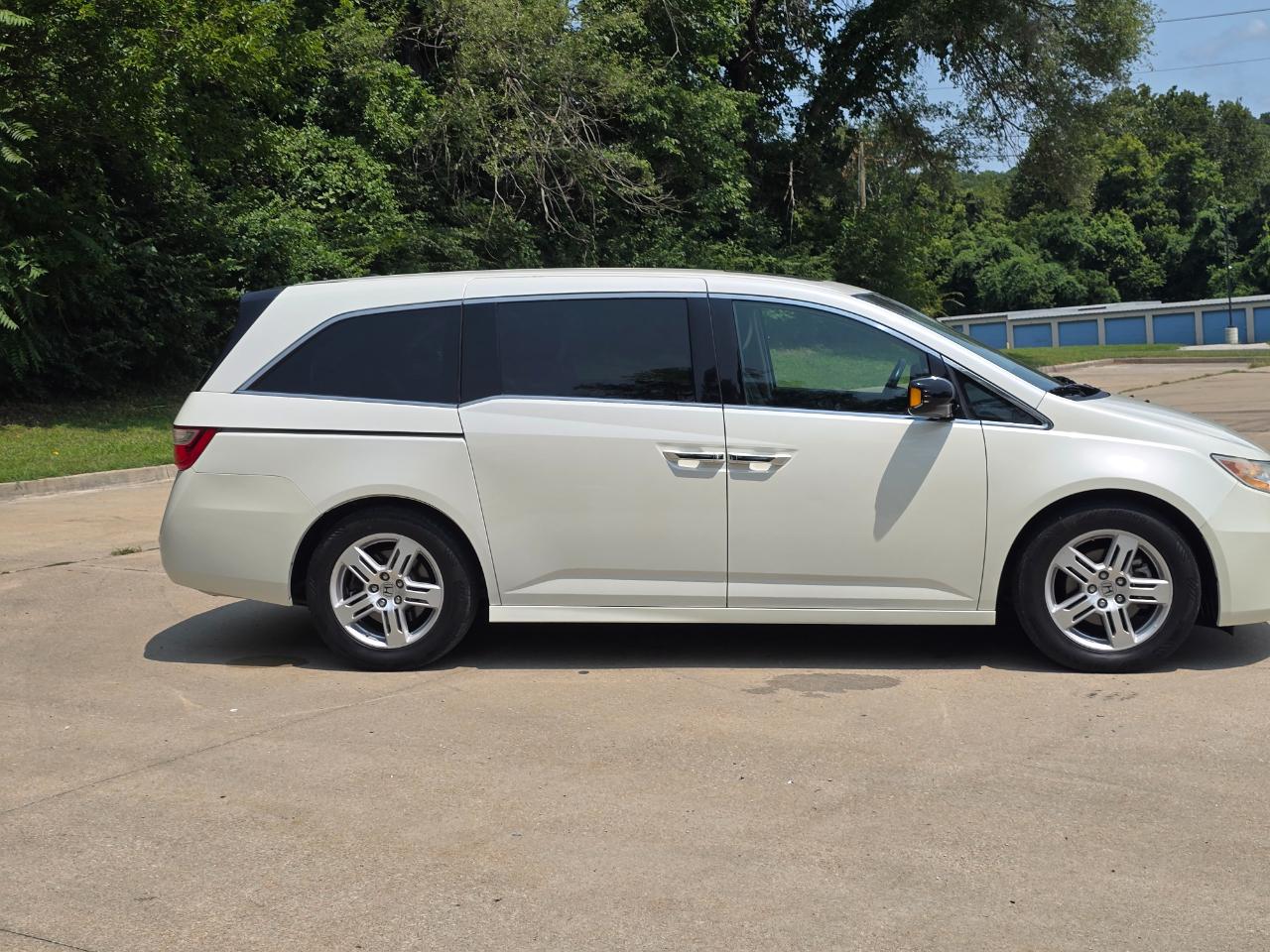 Honda Odyssey Touring 2013
