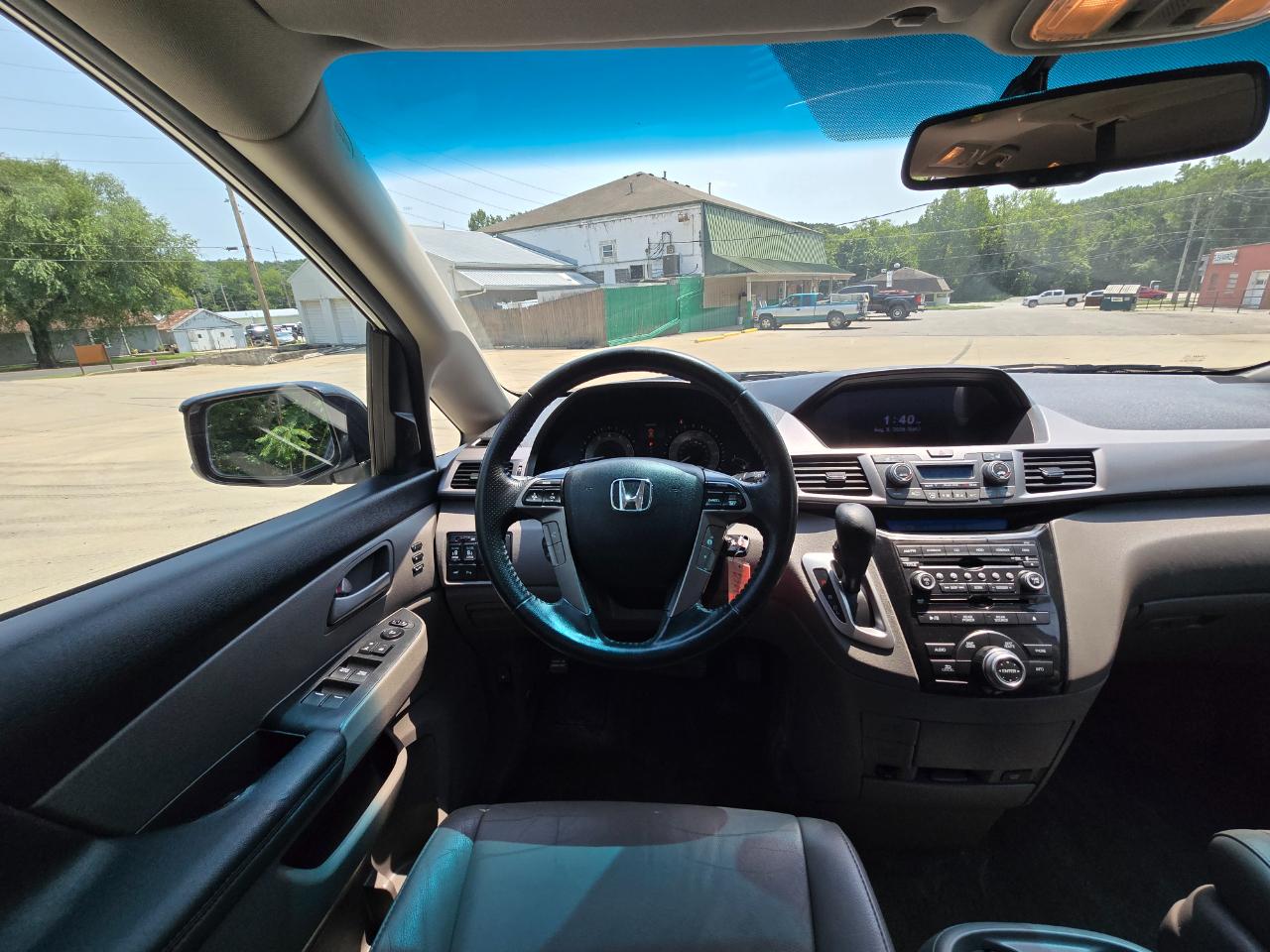 Honda Odyssey Touring 2013