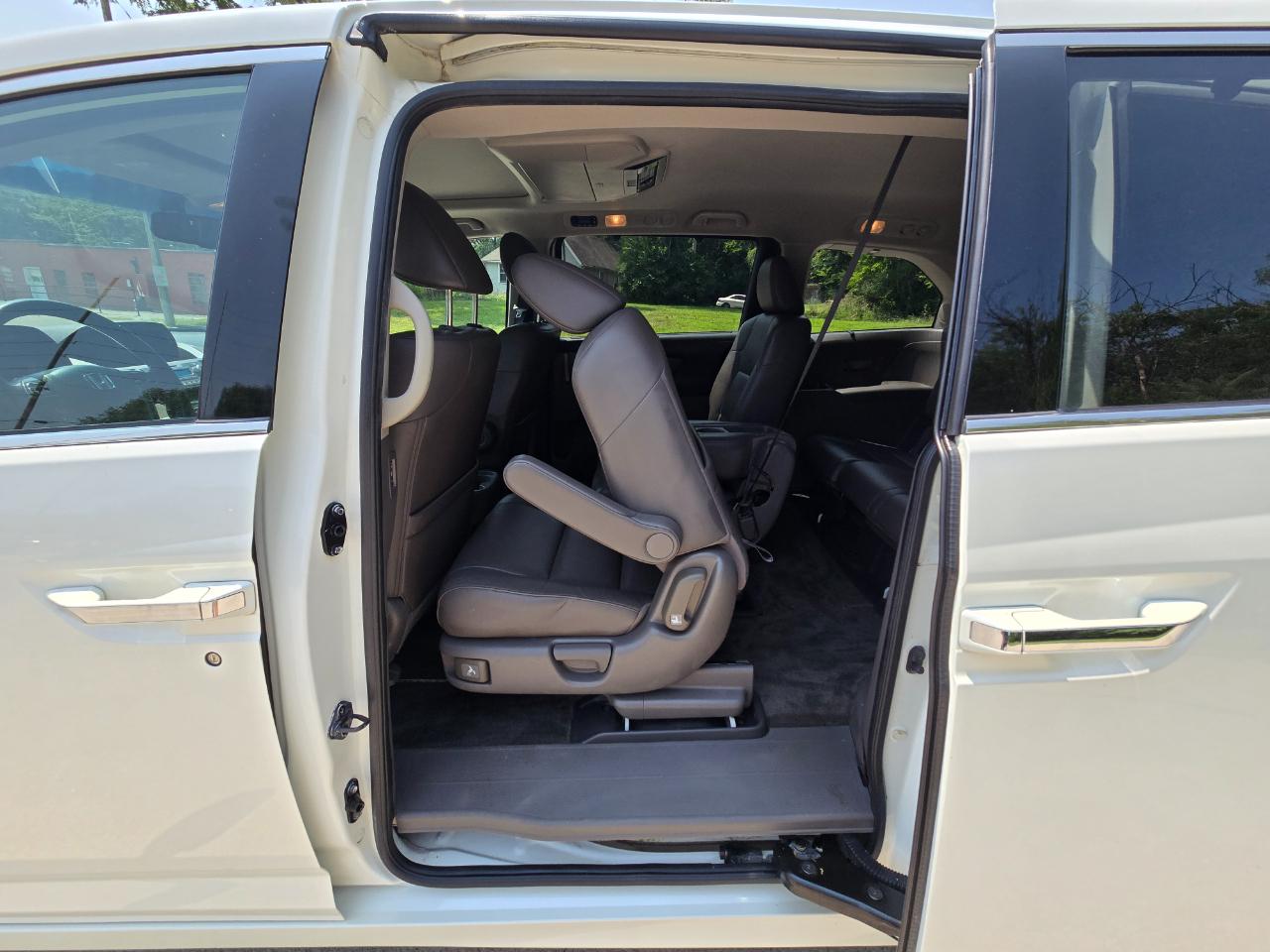 Honda Odyssey Touring 2013