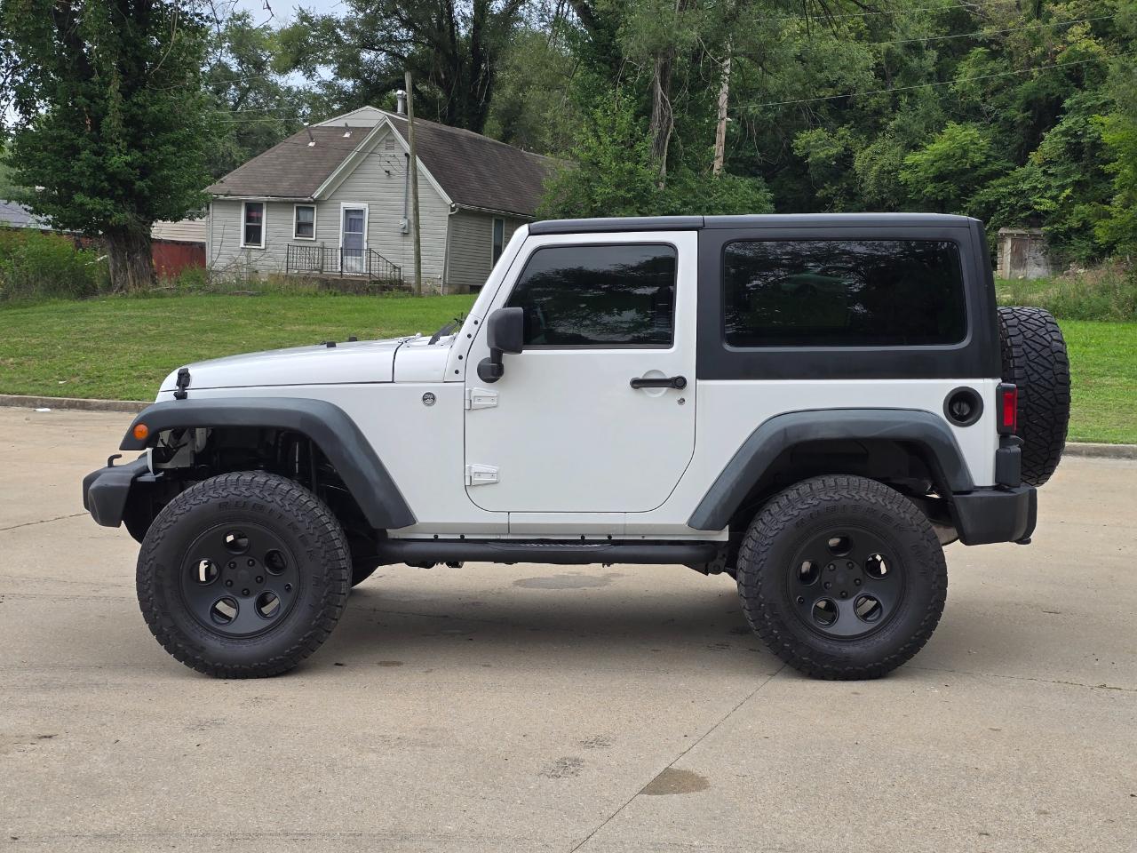 Jeep Wrangler Sport 4WD 2012