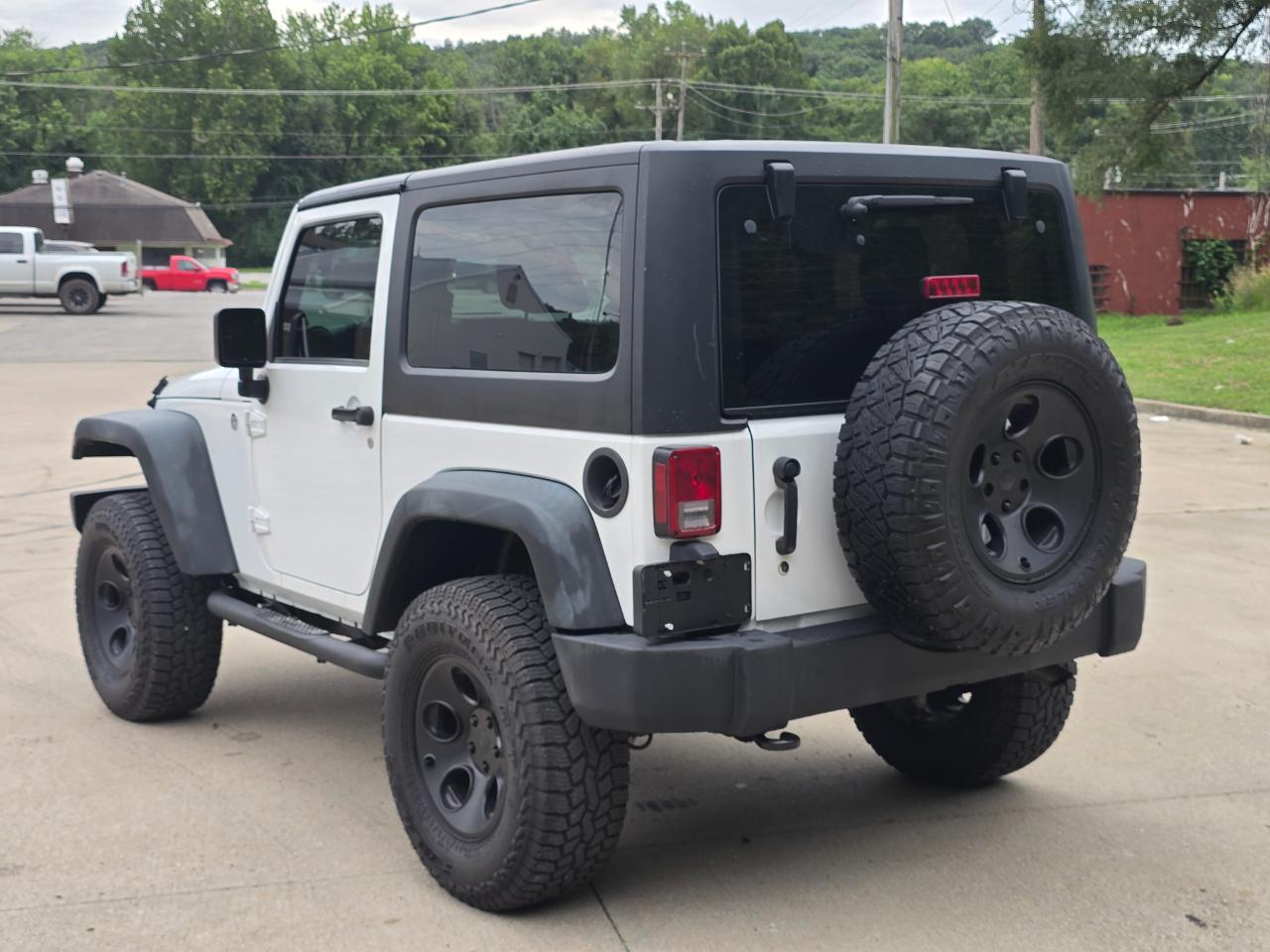 Jeep Wrangler Sport 4WD 2012
