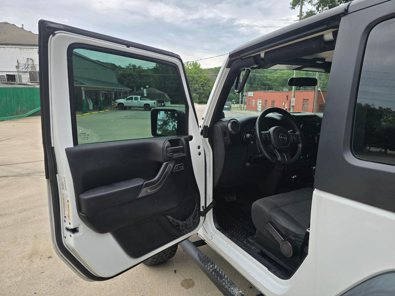 Jeep Wrangler Sport 4WD 2012