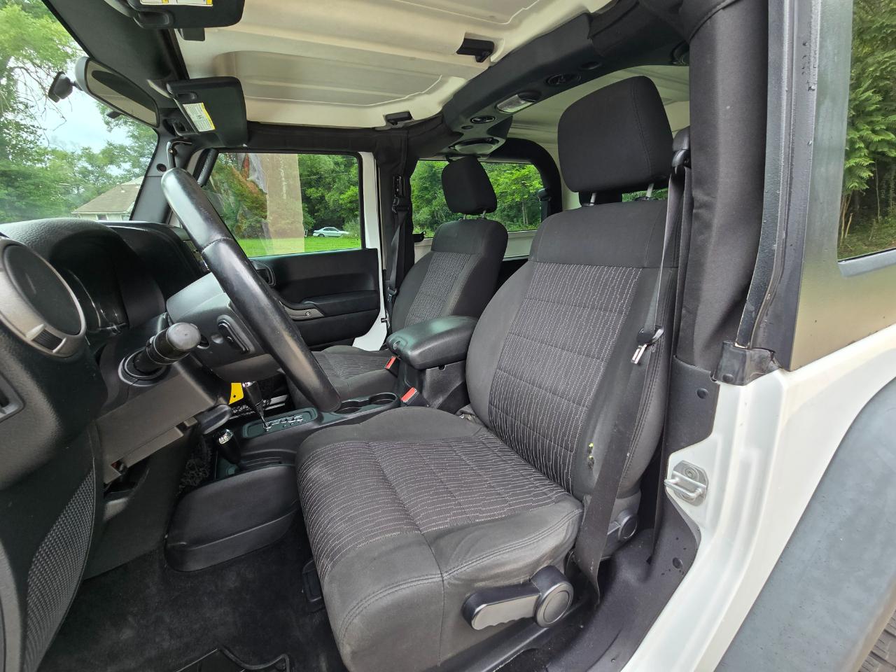 Jeep Wrangler Sport 4WD 2012
