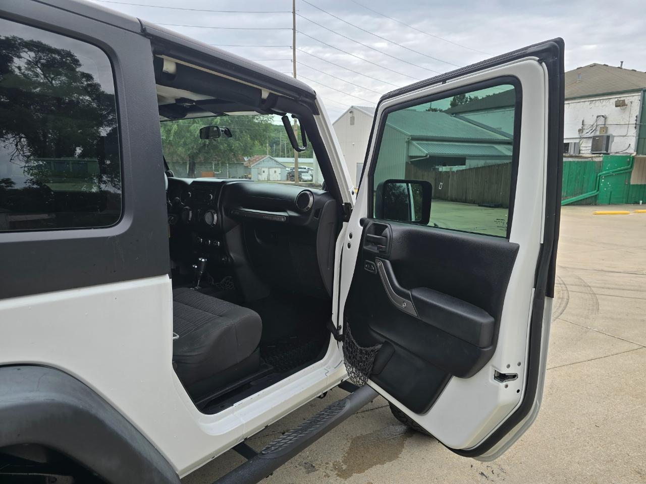 Jeep Wrangler Sport 4WD 2012