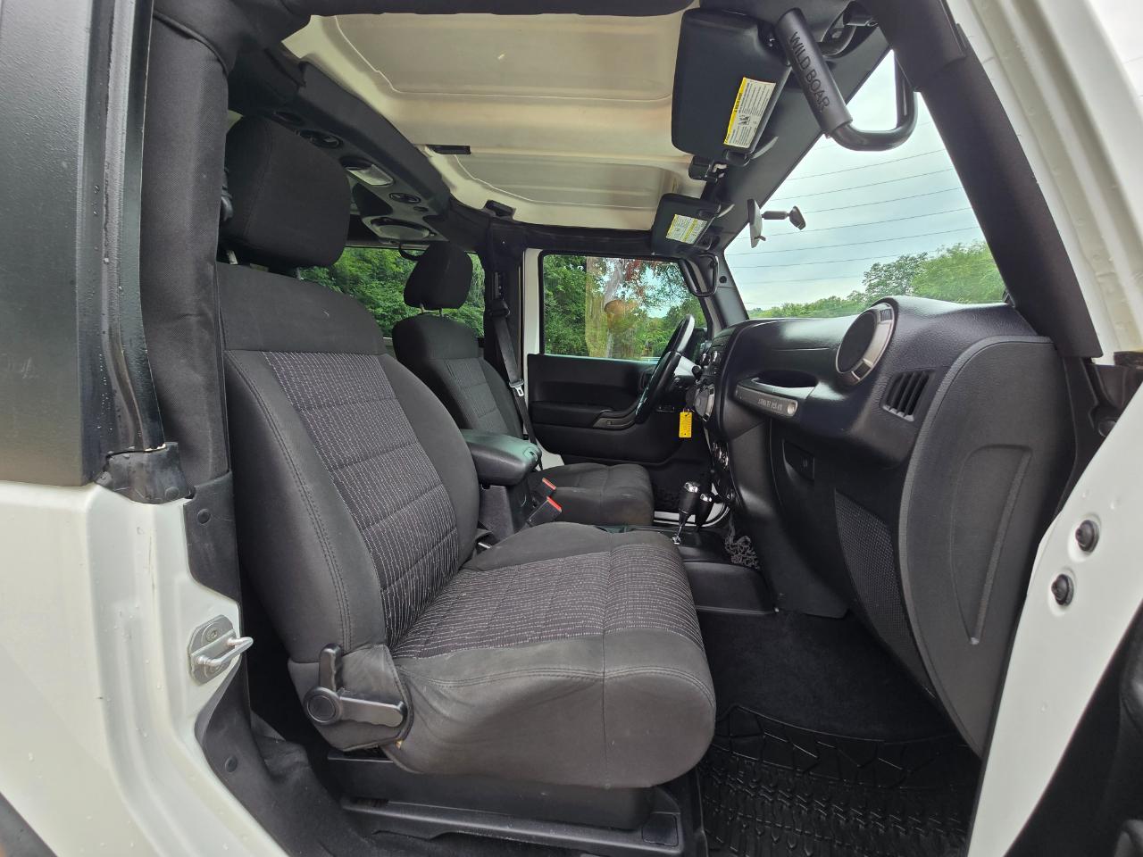 Jeep Wrangler Sport 4WD 2012