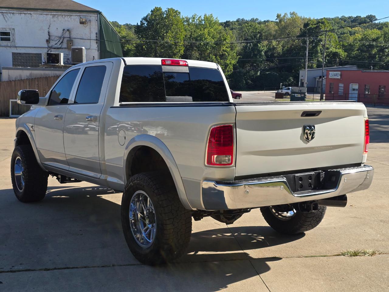 RAM 2500 Laramie Crew Cab SWB 4WD 2016