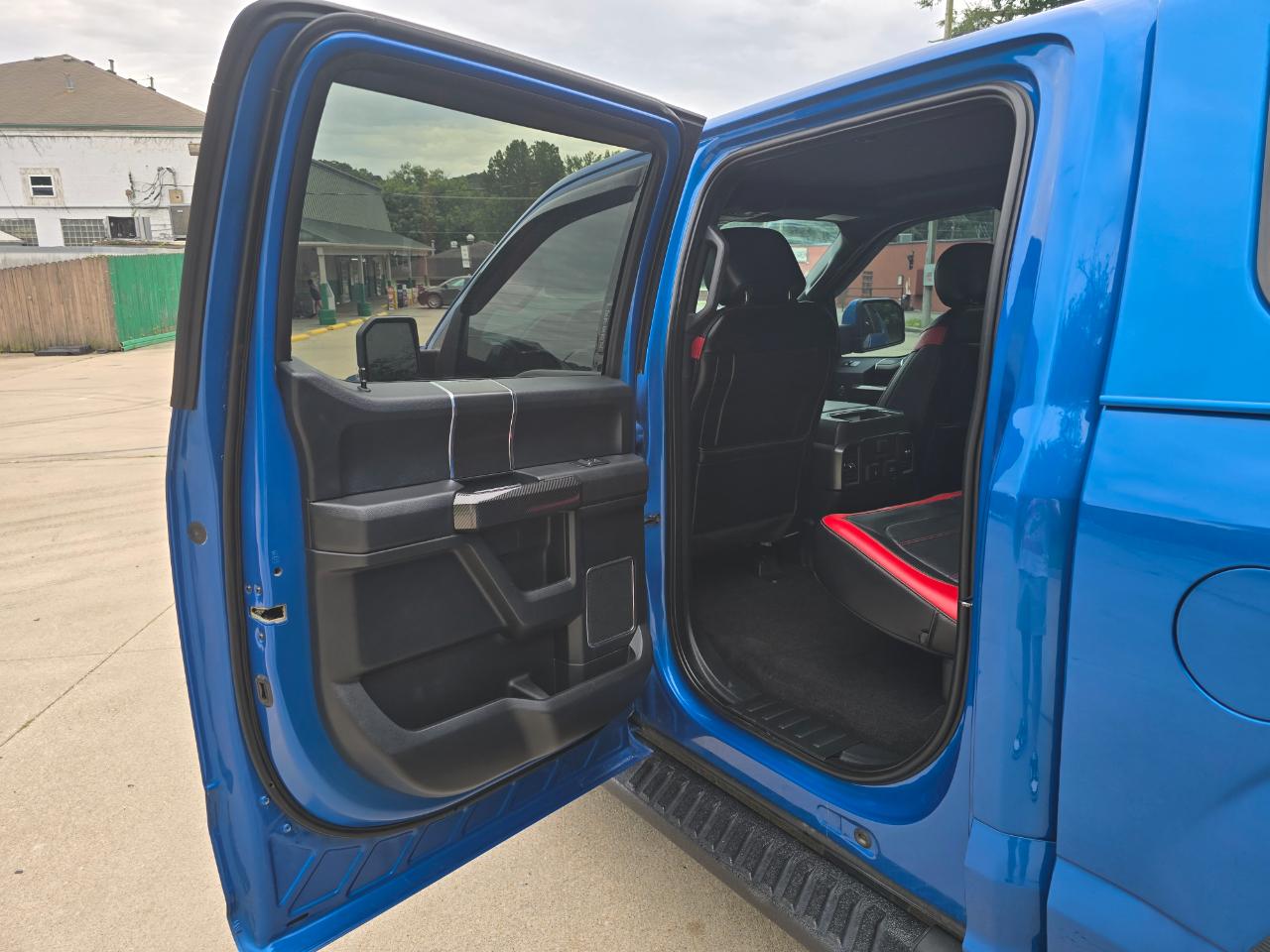 Ford F-150 Lariat SuperCrew 4WD 2019