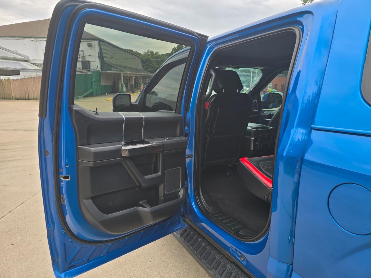 Ford F-150 Lariat SuperCrew 4WD 2019