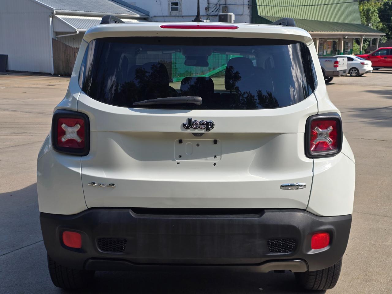 Jeep Renegade Latitude 4WD 2017