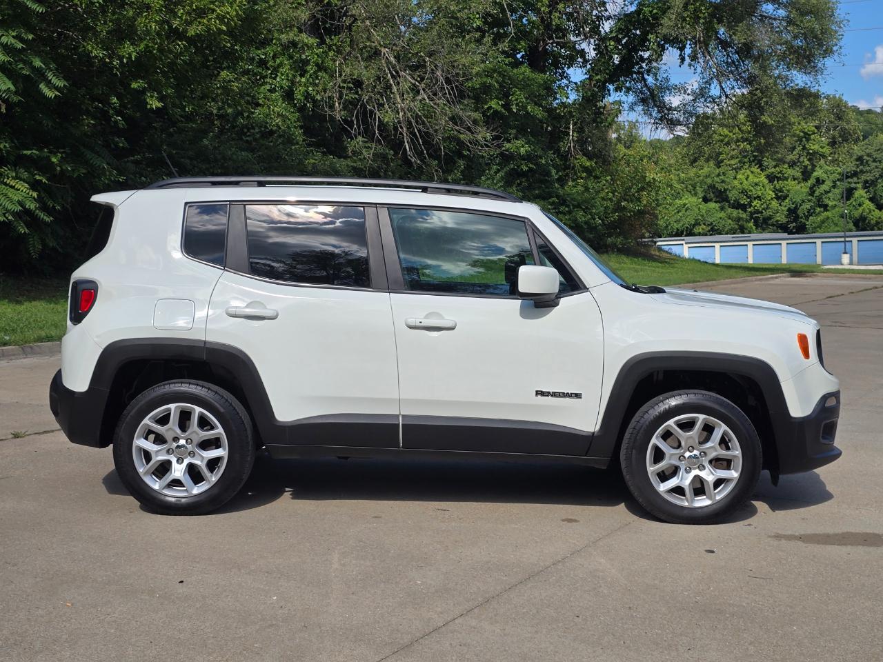 Jeep Renegade Latitude 4WD 2017
