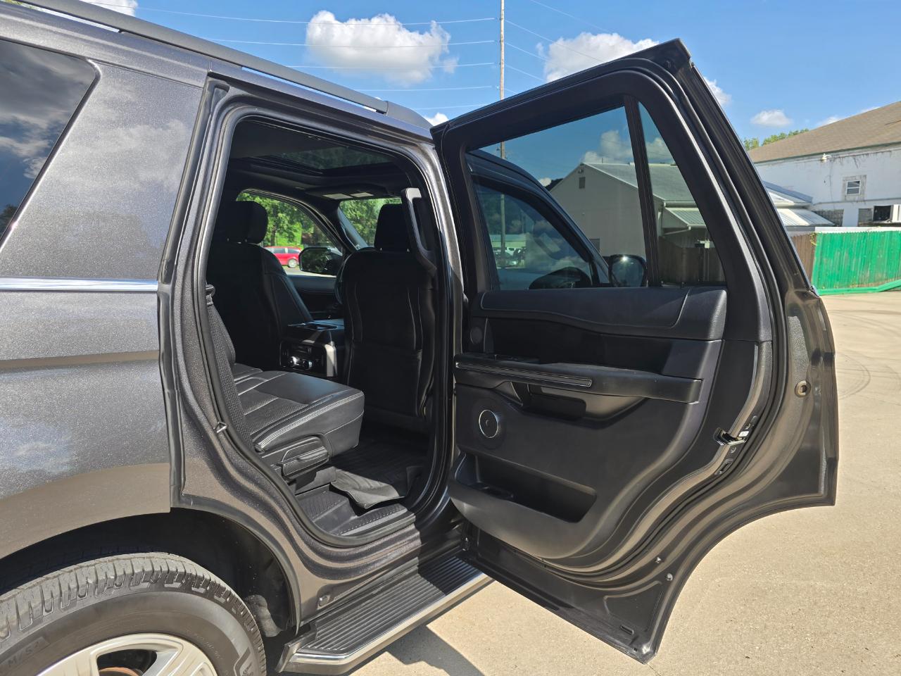 Ford Expedition XLT 4WD 2019