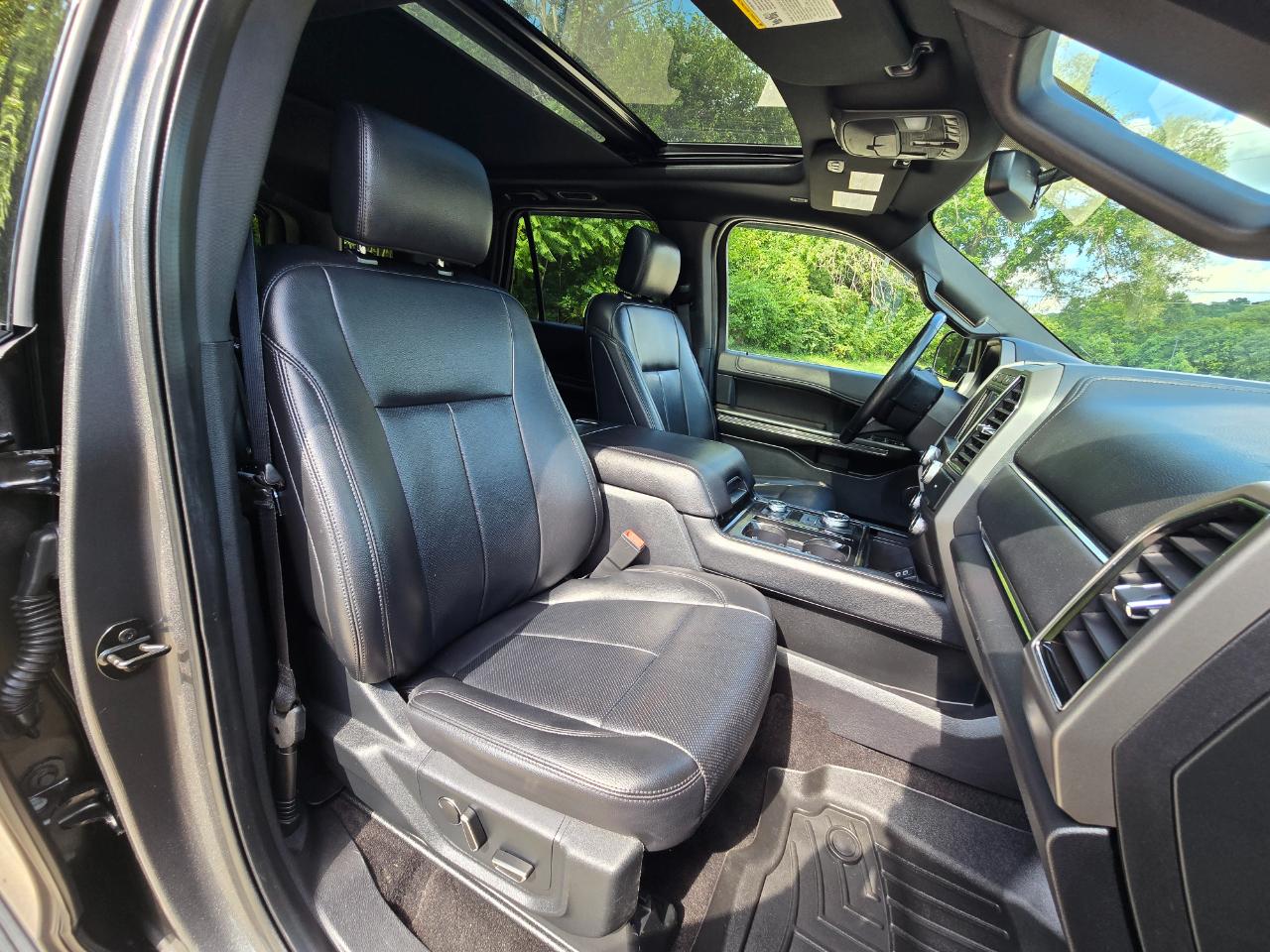 Ford Expedition XLT 4WD 2019