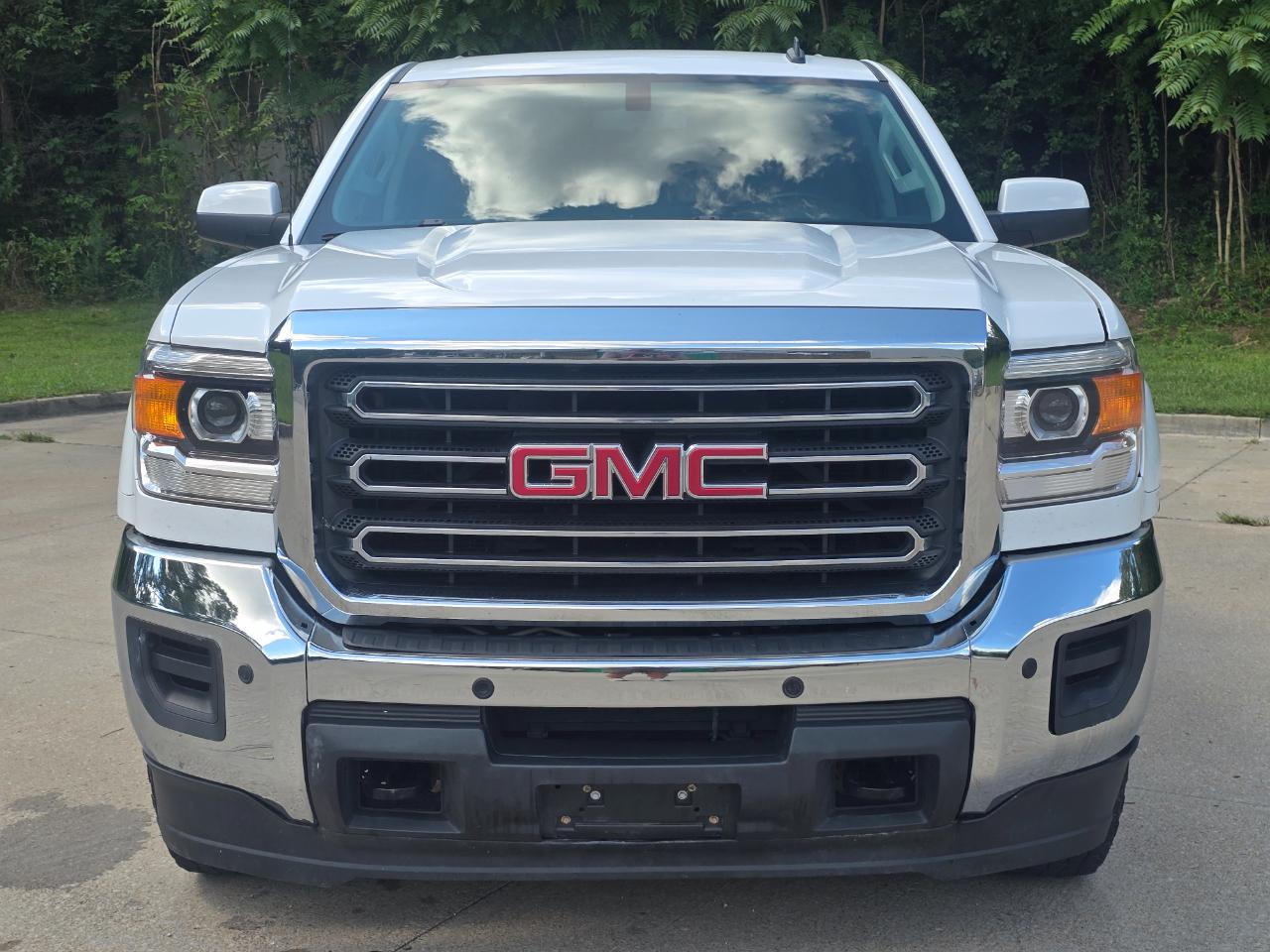 GMC Sierra 2500HD SLE Crew Cab 4WD 2015