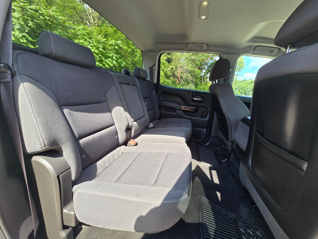 GMC Sierra 2500HD SLE Crew Cab 4WD 2015