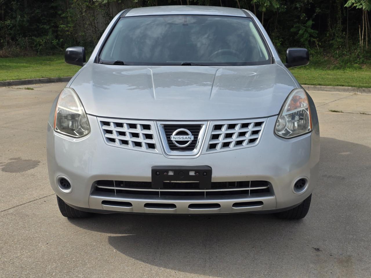 Nissan Rogue S 2WD 2010