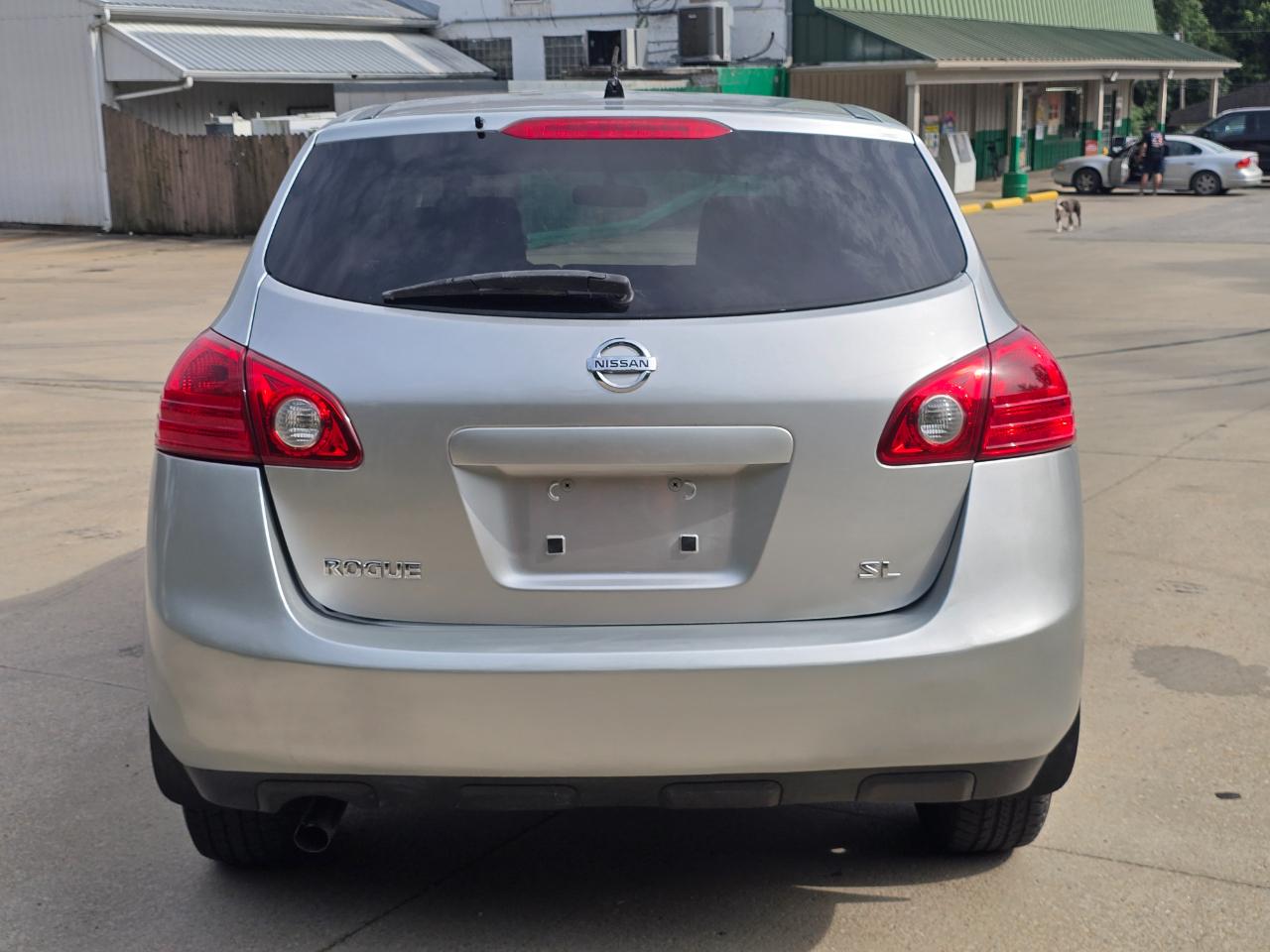 Nissan Rogue S 2WD 2010
