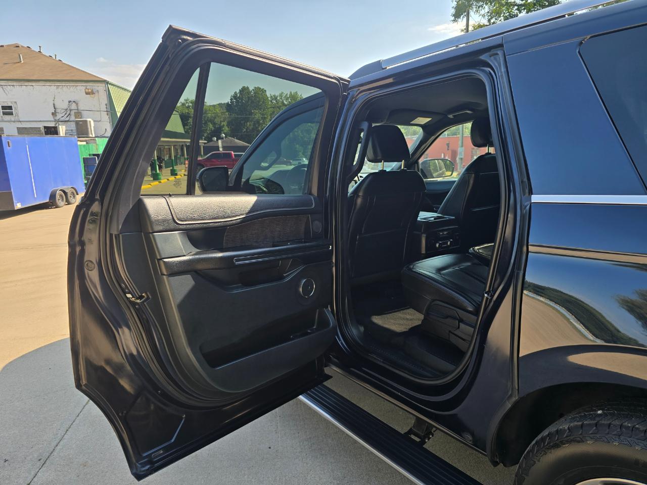 Ford Expedition MAX Limited 4WD 2021