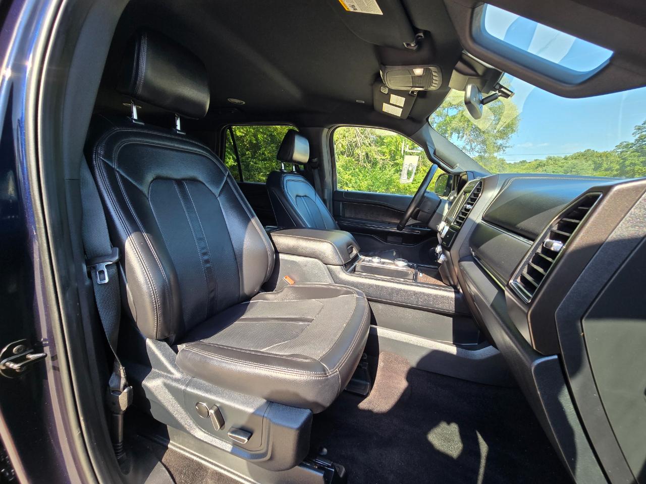 Ford Expedition MAX Limited 4WD 2021