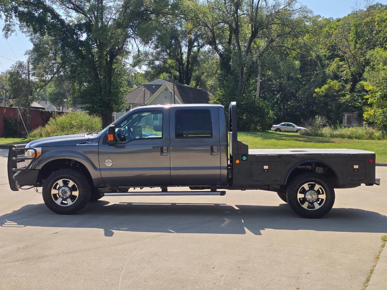 Ford F-350 SD Lariat Crew Cab 4WD 2015