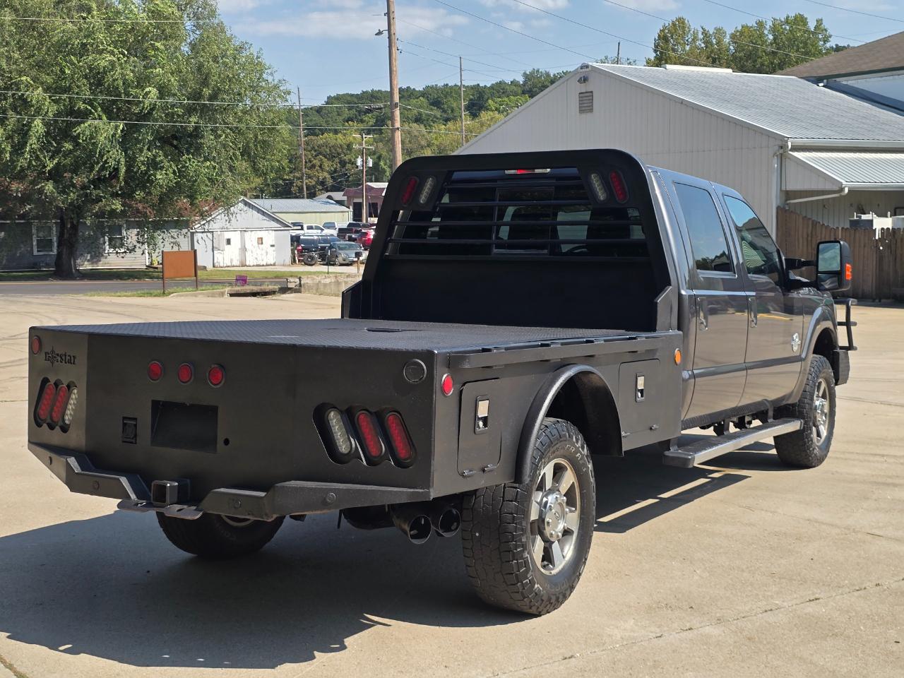Ford F-350 SD Lariat Crew Cab 4WD 2015