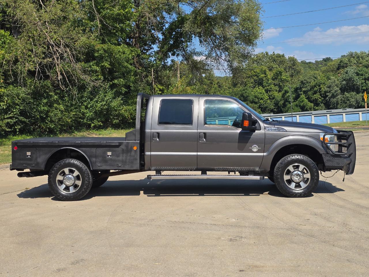 Ford F-350 SD Lariat Crew Cab 4WD 2015