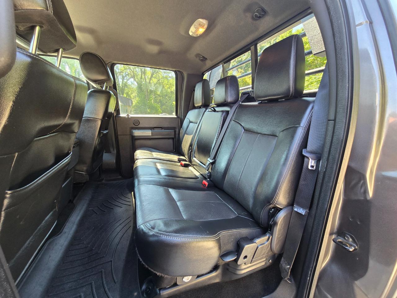 Ford F-350 SD Lariat Crew Cab 4WD 2015