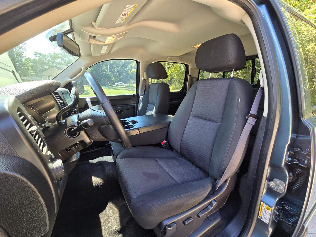 Chevrolet Silverado photo 10