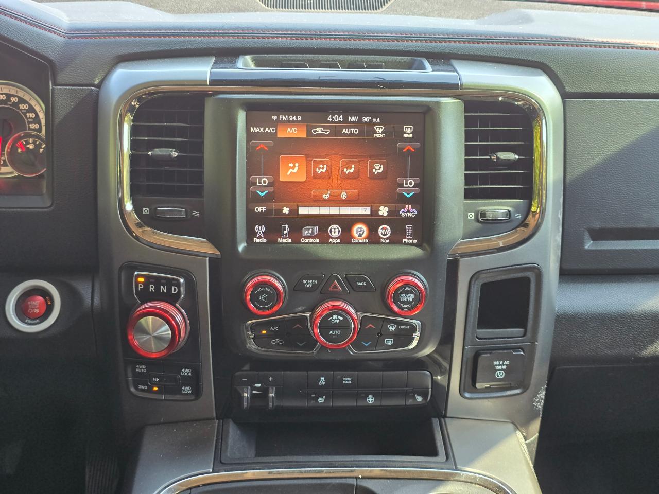 RAM 1500 Sport Crew Cab SWB 4WD 2016