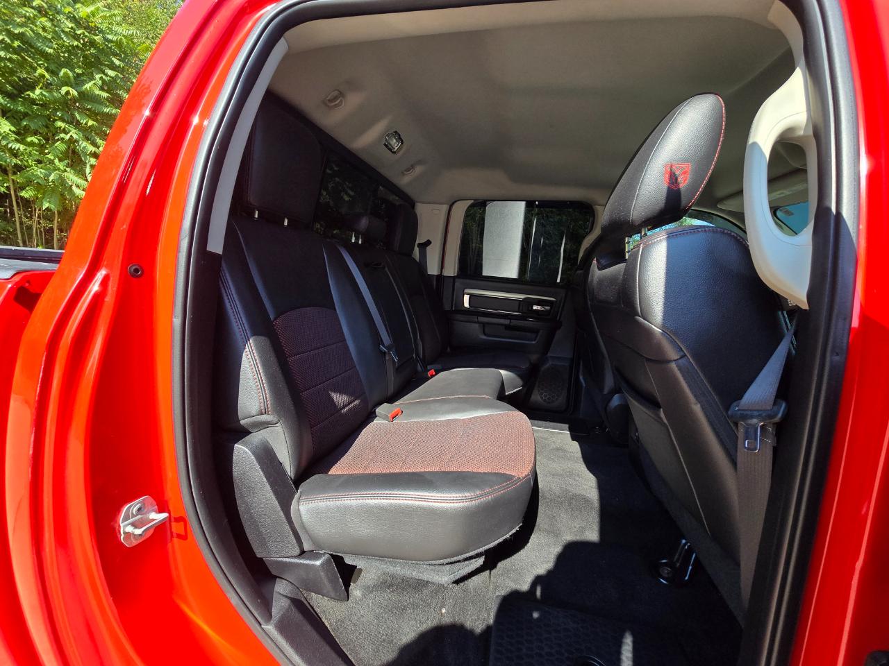 RAM 1500 Sport Crew Cab SWB 4WD 2016
