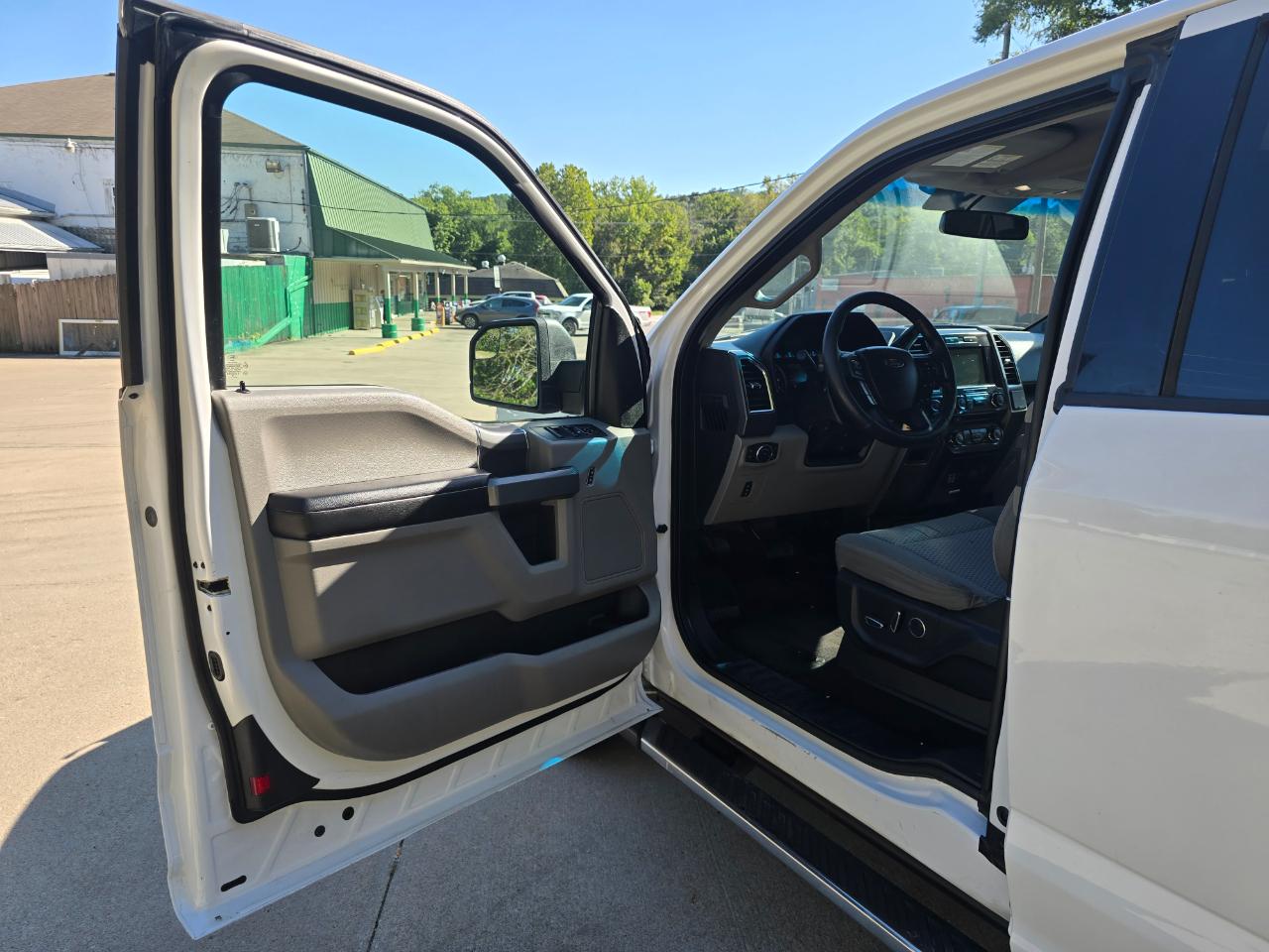 Ford F-150 XLT SuperCab 6.5-ft. Bed 4WD 2016