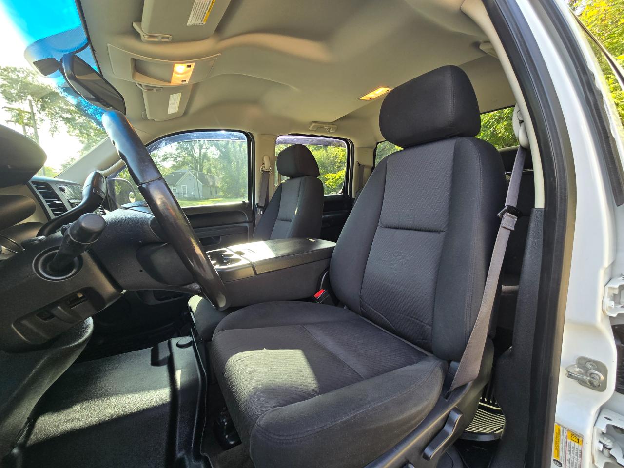Chevrolet Silverado 2500HD LT Crew Cab 4WD 2013