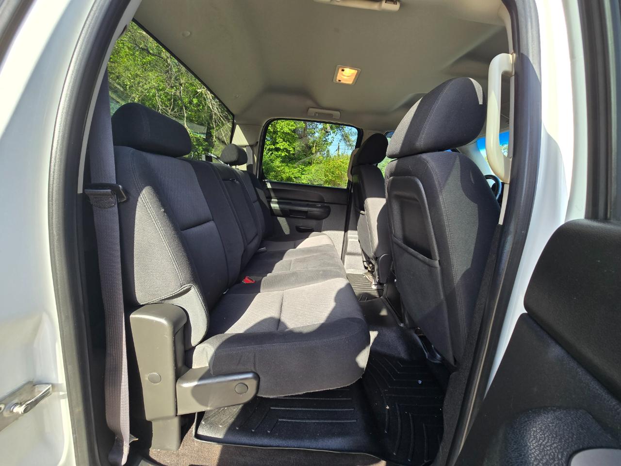 Chevrolet Silverado 2500HD LT Crew Cab 4WD 2013