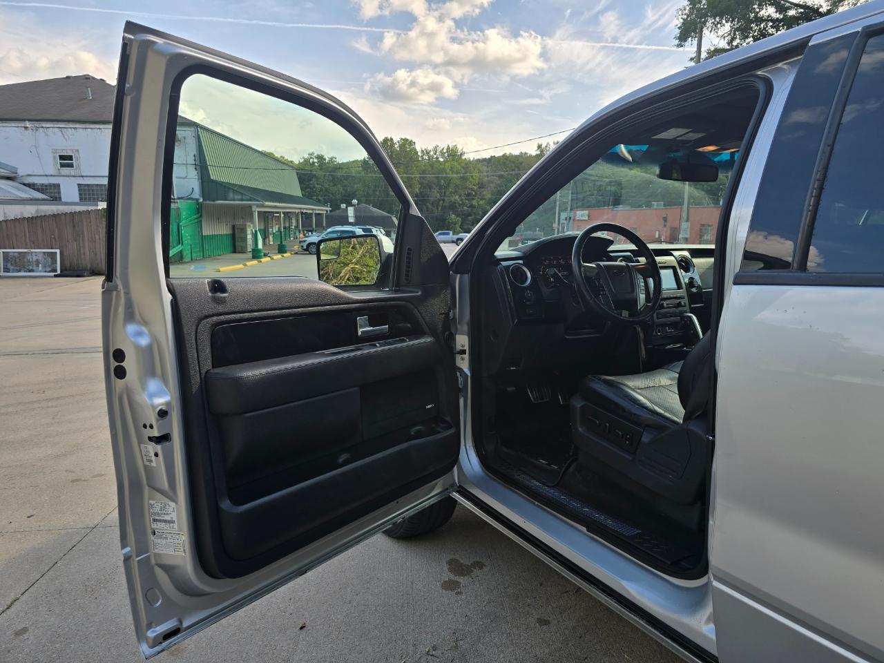 Ford F-150 Harley-Davidson SuperCrew 5.5-ft. Bed 4WD 2011
