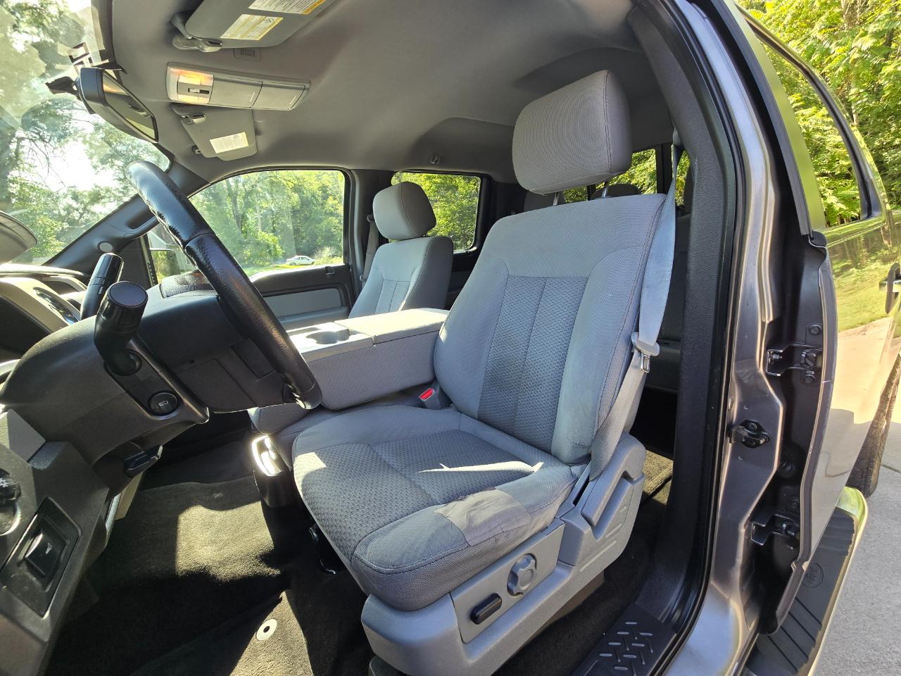 Ford F-150 XLT SuperCrew 6.5-ft. Bed 4WD 2012