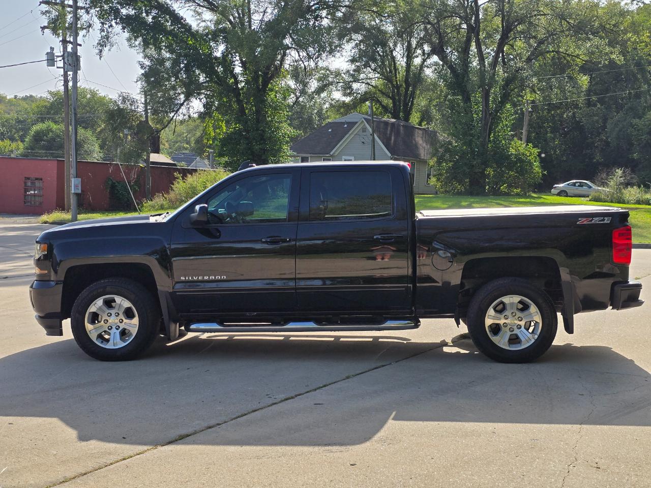 Chevrolet Silverado 1500 LT Z71 Crew Cab 4WD 2016
