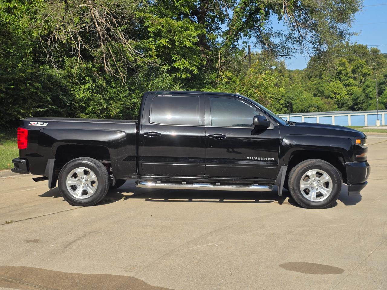 Chevrolet Silverado 1500 LT Z71 Crew Cab 4WD 2016
