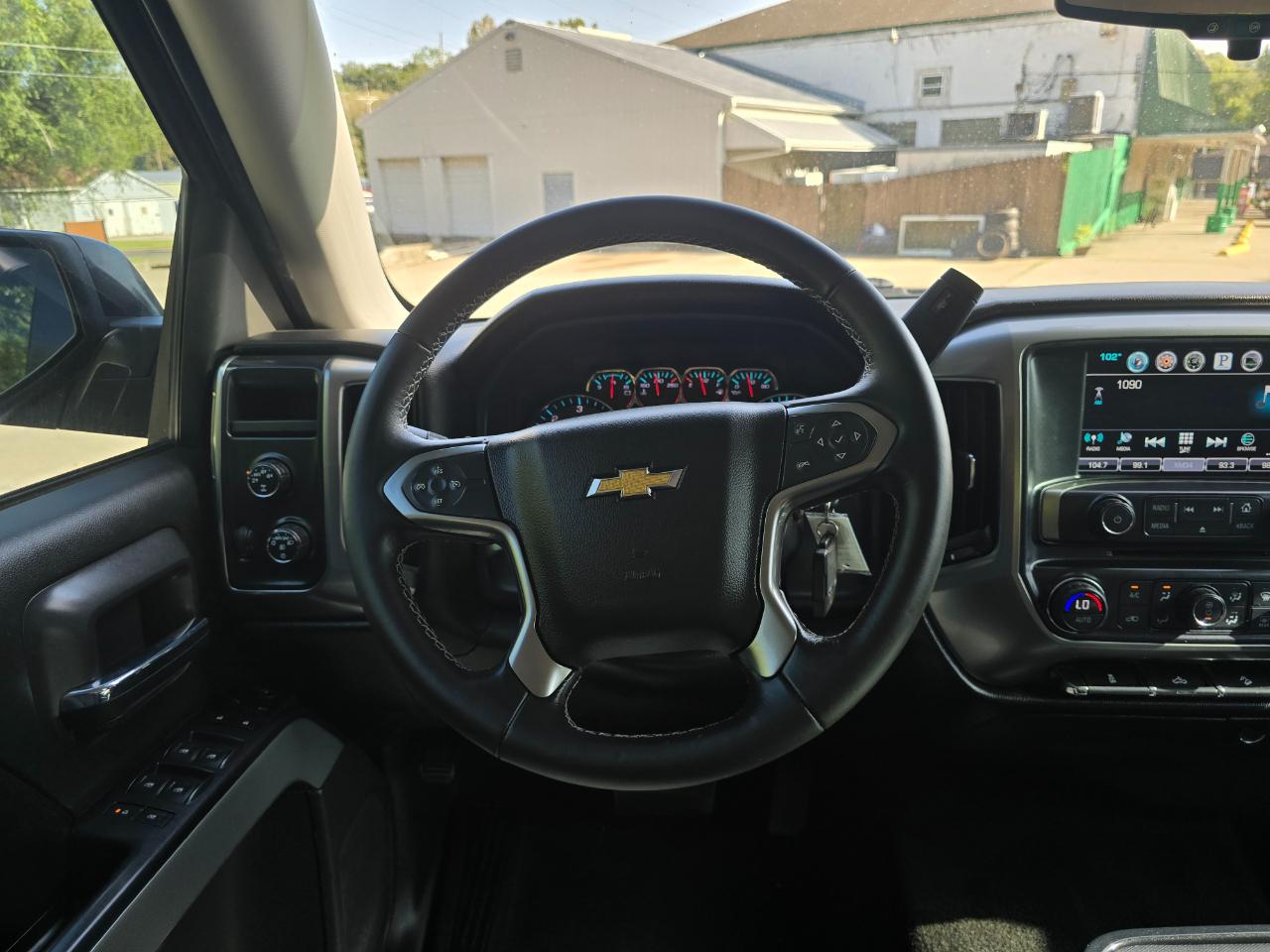 Chevrolet Silverado 1500 LT Z71 Crew Cab 4WD 2016
