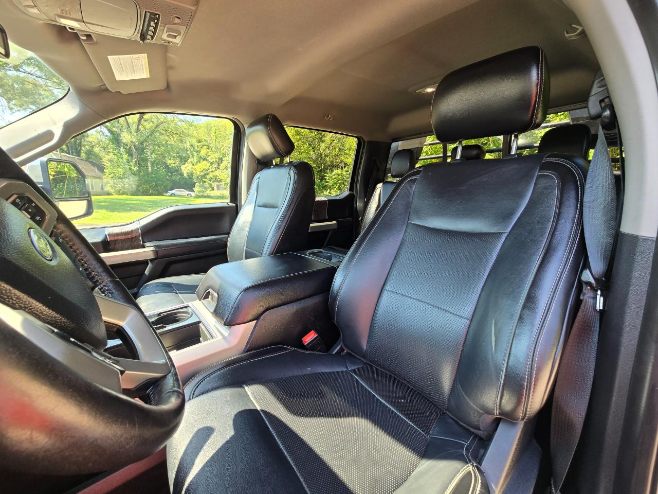 Ford F-450 SD Lariat Crew Cab DRW 4WD 2019