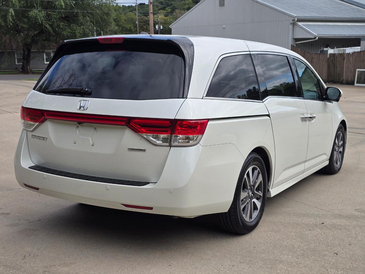 Honda Odyssey Touring 2016
