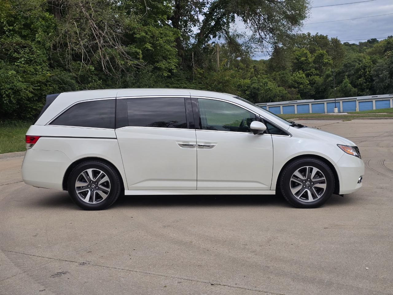Honda Odyssey Touring 2016