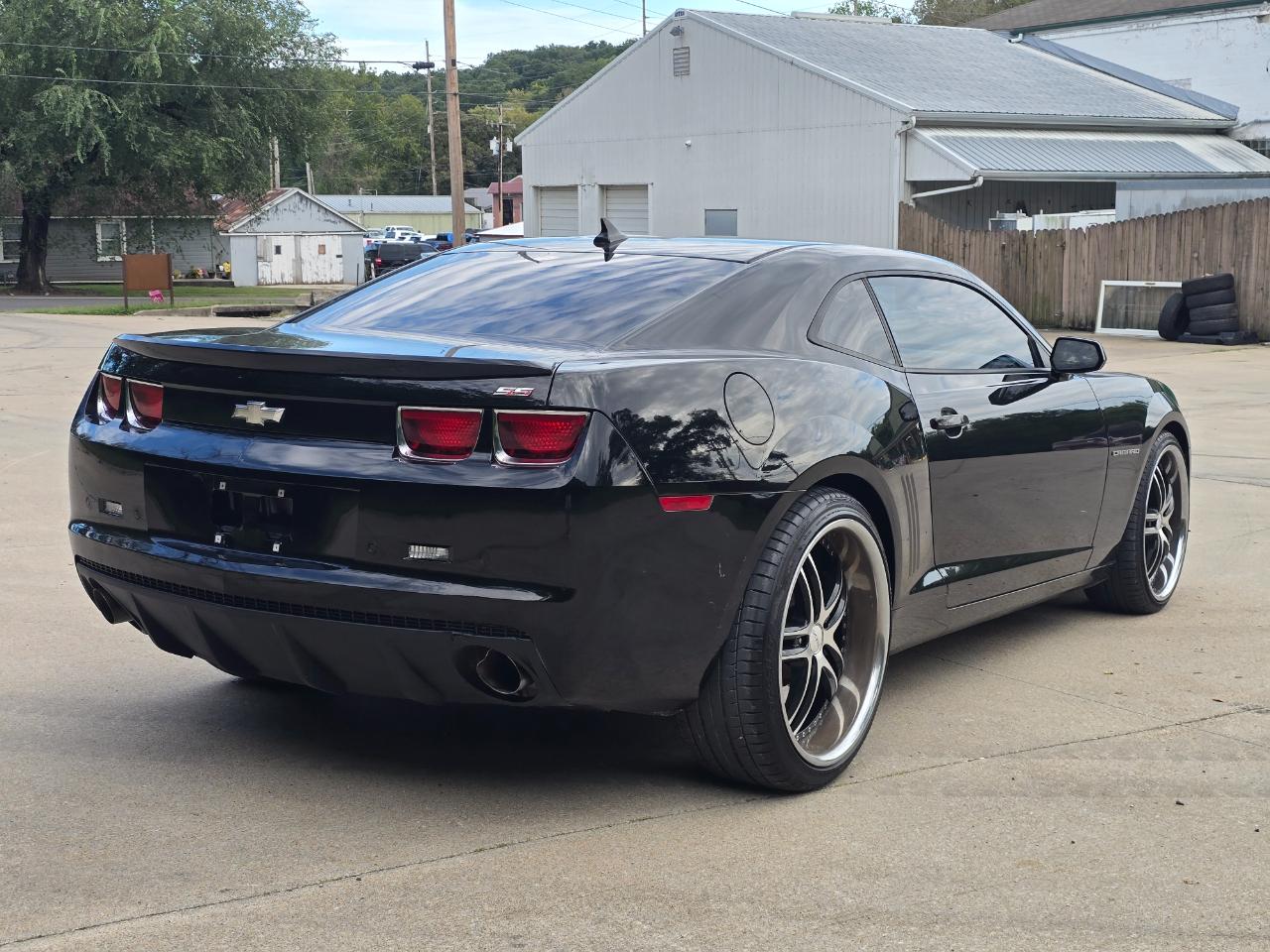 Chevrolet Camaro 2SS Coupe 2011
